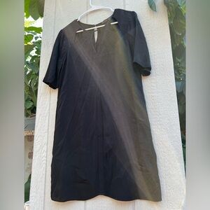 Bcbgmaxazria shift dress